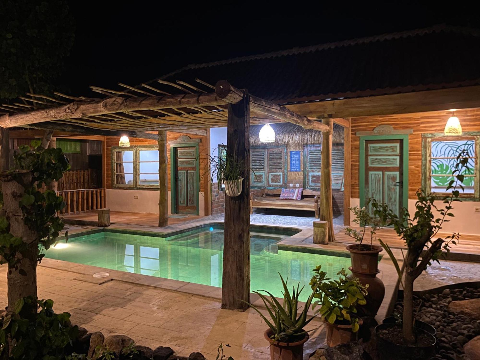 Villa La Vida Gili Trawangan Extérieur photo