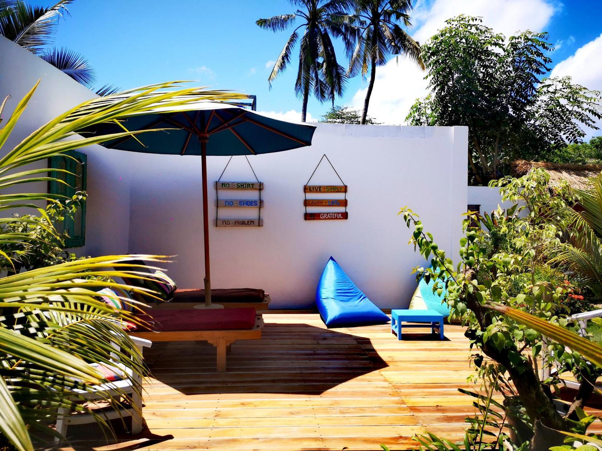Villa La Vida Gili Trawangan Extérieur photo