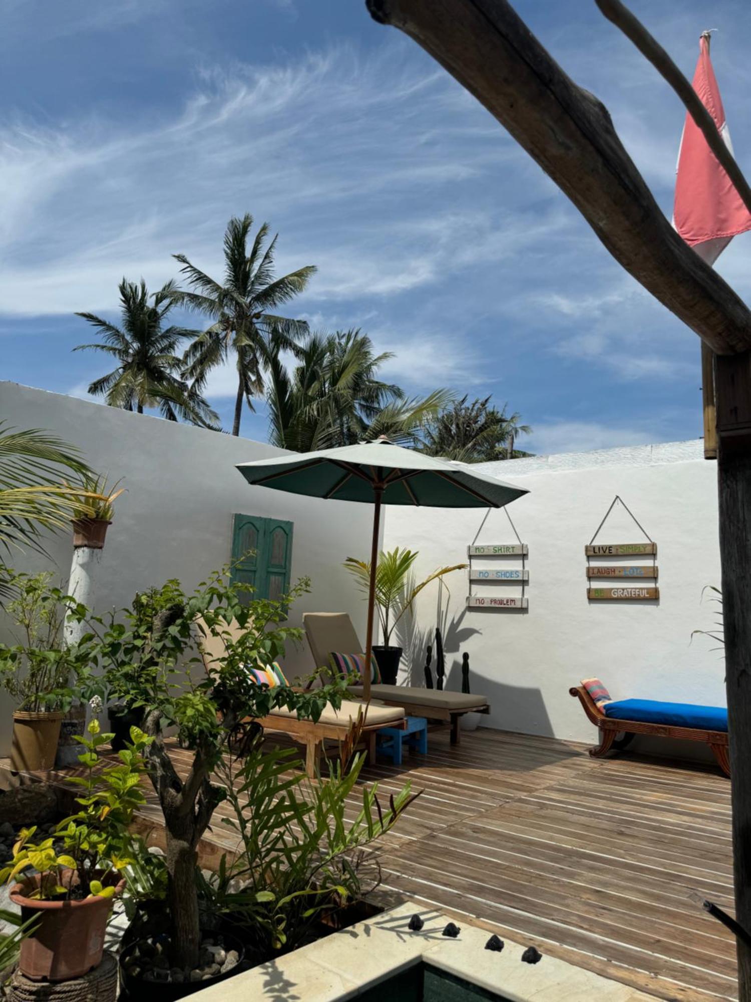 Villa La Vida Gili Trawangan Extérieur photo